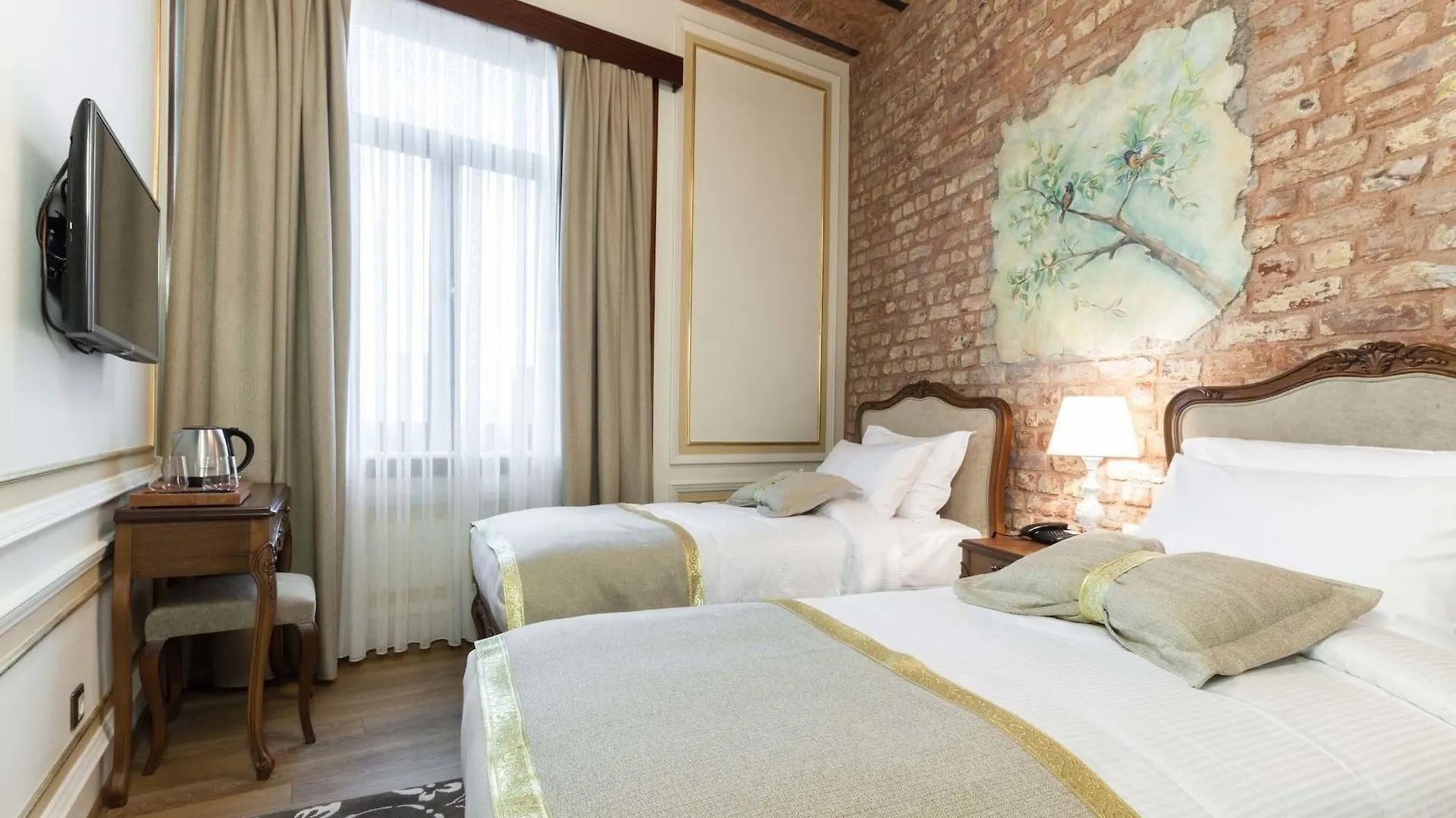 Hotel Pera Parma İstanbul